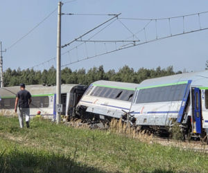 Zderzenie pociągu z ciężarówką w Sokolnikach Suchych w gm. Wieniawa