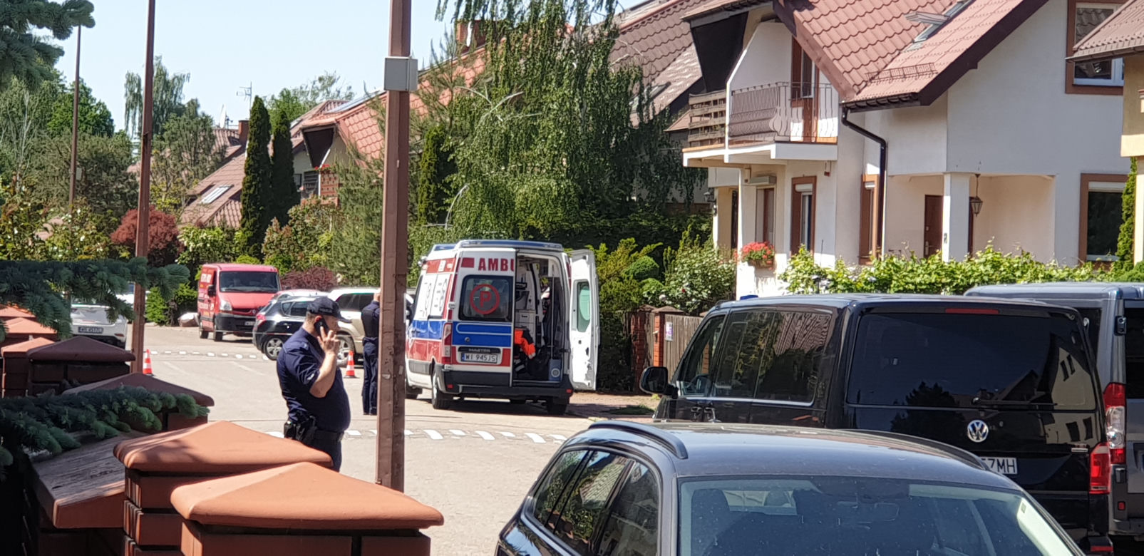 Desperat zabarykadował się w domu