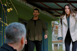 Miłość i nadzieja, odcinek 336. Bulent, Cihan, Zeynep