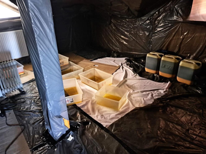 Policjanci zlikwidowali fabrykę narkotyków