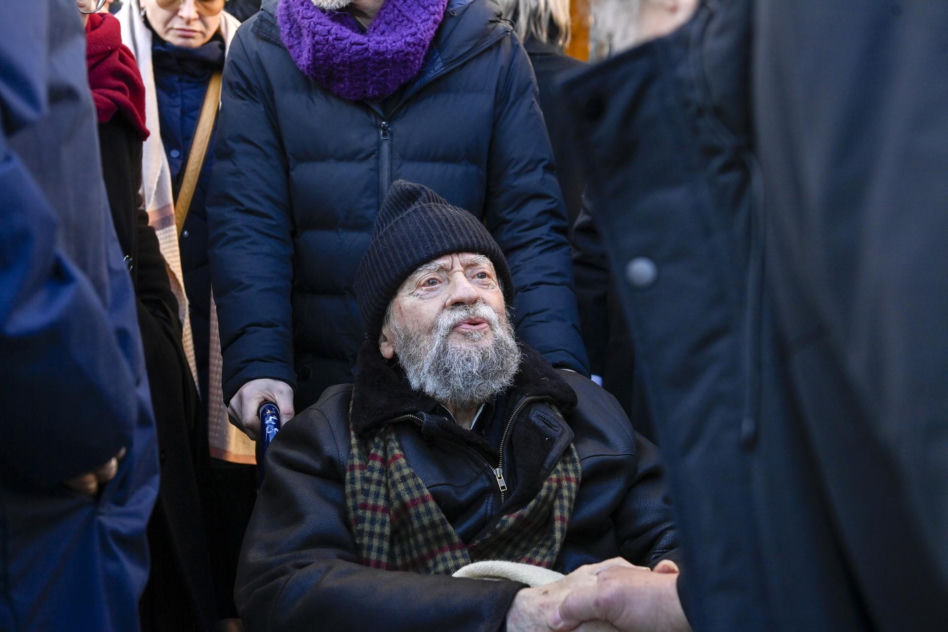 Janusz Michałowski na pogrzebie żony