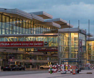 Tak wstaje dzień na wrocławskim lotnisku