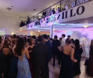 Studniówka pełna blasku i emocji! Tak bawili się maturzyści II LO w Bydgoszczy [ZDJĘCIA]