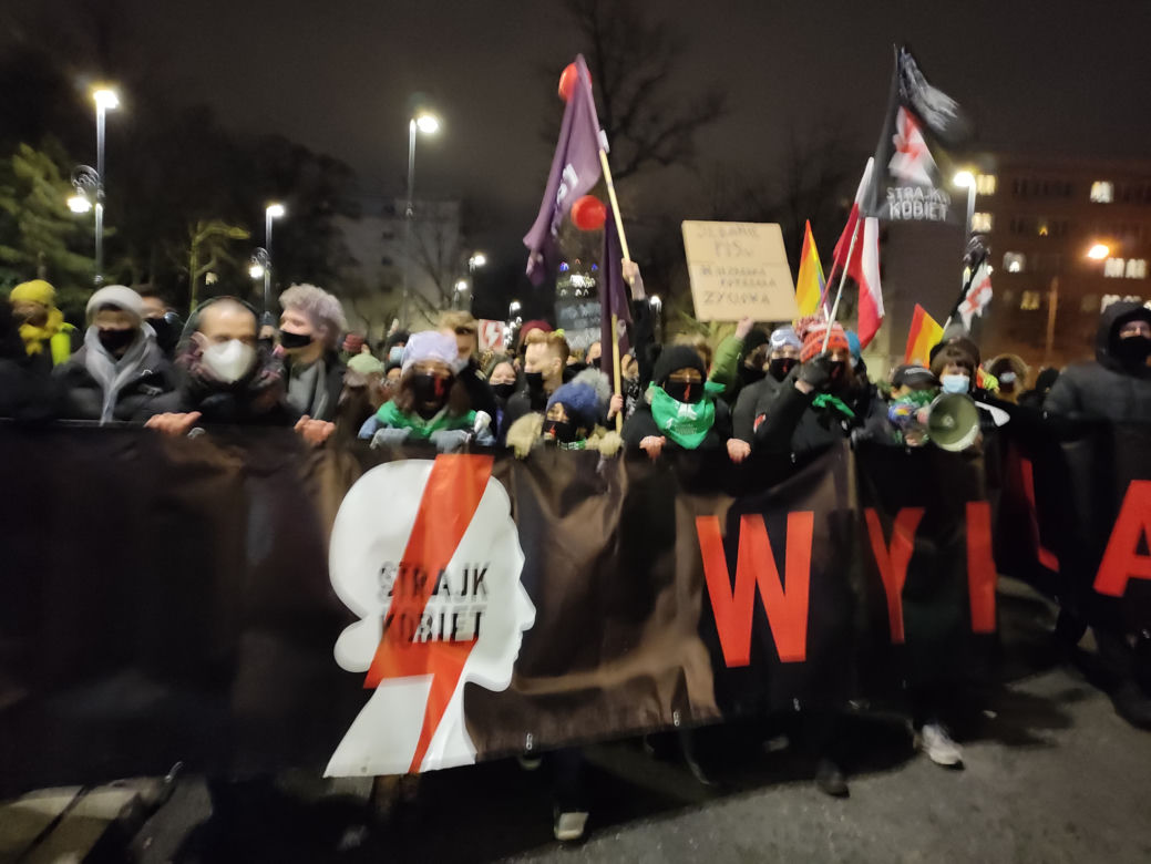 Strajk Kobiet 27.01.2021. Tłumy przed Trybunałem Konstytucyjnym