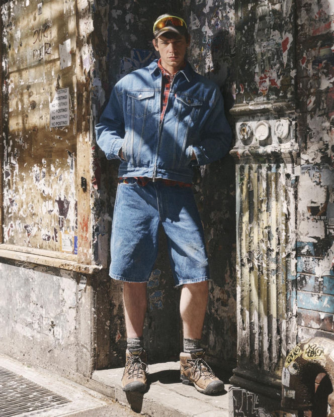 Levi's