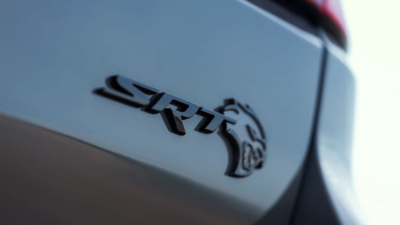 1031-konny Dodge Durango SRT Hellcat po tuningu Hennessey