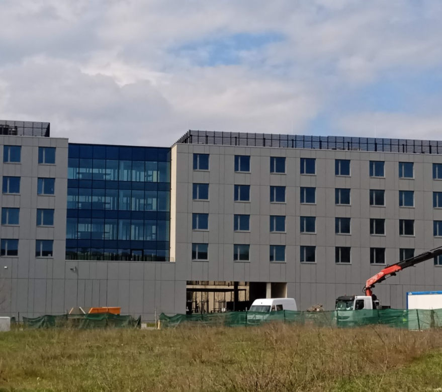Nowy akademik na Morasku na ukończeniu
