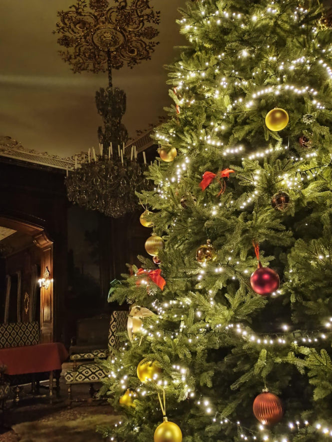 Plan filmowy w zamku w Pszczynie