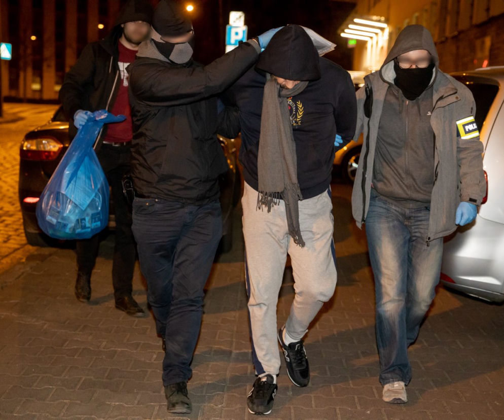 Hoss aresztowany. Chodził w masecze a dobytek nosił w torbie za 10tys zł