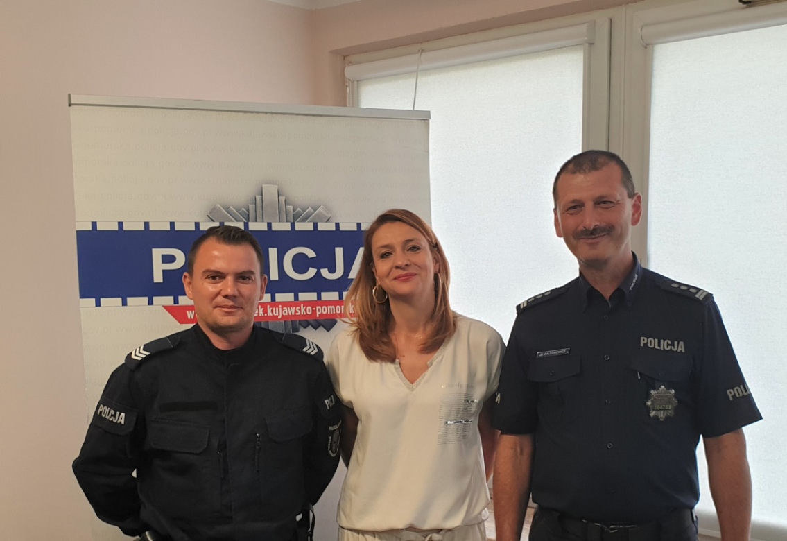 Uratowali życie kobiecie. Podziękował im szef policji z Włocławka