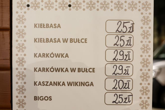 Ruszył świąteczny Jarmark w Bytomiu. Kultowy tramwaj i kaszanka wikinga
