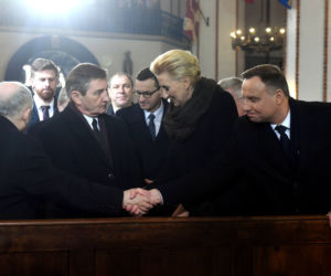 Czekali z pogrzebem na Kaczyńskiego