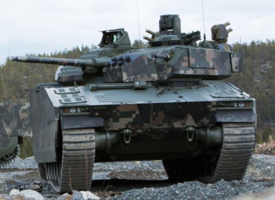 CV90 z systeme Iron Fist