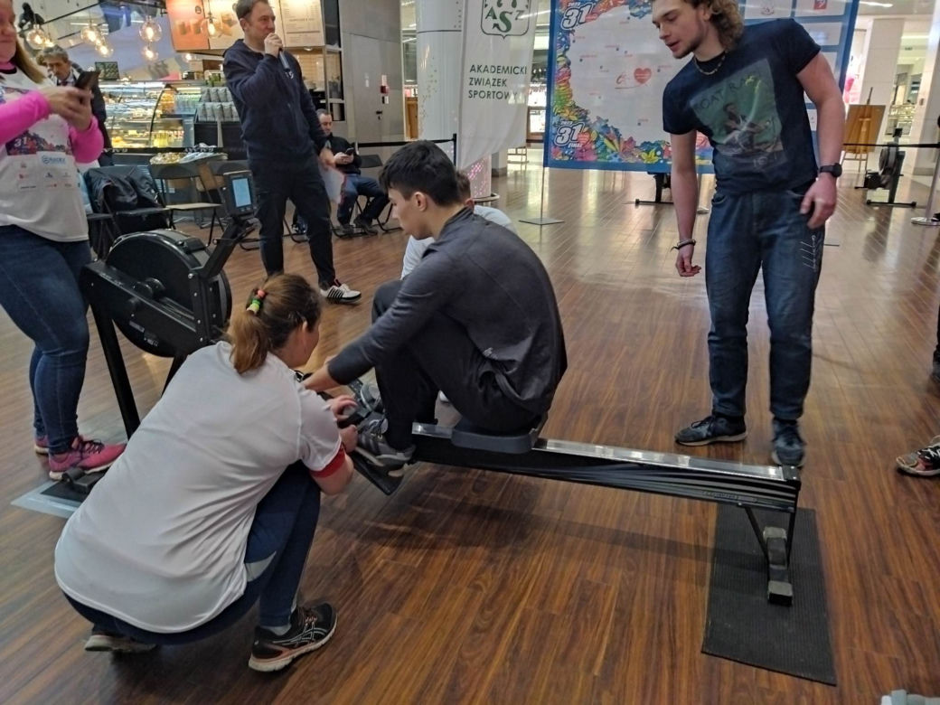 Wiosłowanie dla WOŚP w Szczecinie