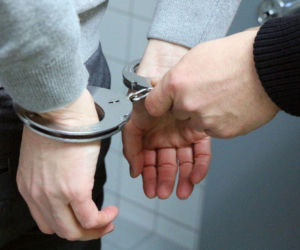 Policja ustaliła sprawcę śmiertelnego wypadku. Zatrzymano też kobietę pomagającą w ukrywaniu śladów
