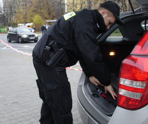 WARSZAWA, Muranów: Fałszywy alarm bombowy w delikatesach