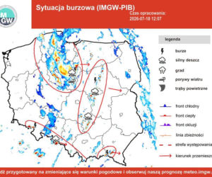 Bydgoszcz pod wodą po gwałtownej burzy. Zalane ulice, kilkadziesiąt interwencji