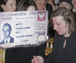 Rosjanie spalili smoleński dowód?