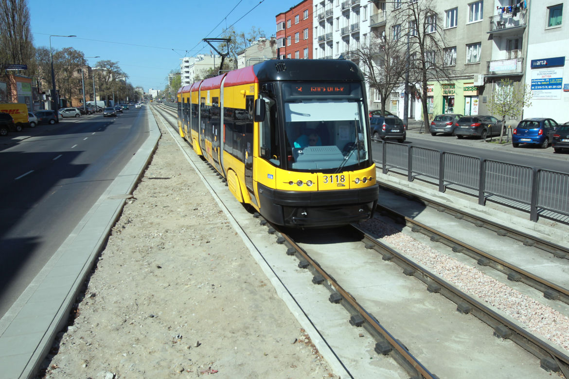 Miała być trawa a jest szary beton