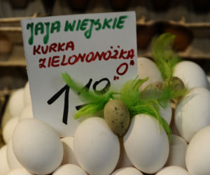 Drożyzna w koszyczkach. Horrendalnie wysokie ceny na warszawskich bazarach
