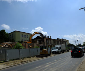 Nie ma gniazd, można wyburzać. Pustostan w centrum Lublina zniknie w ciągu kilku dni
