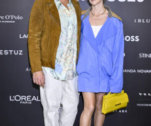 Bezpieczne kolory odchodzą do lamusa. Lara Gessler zachwyciła stylizacją w jednym z najmodniejszych odcieni tej wiosny