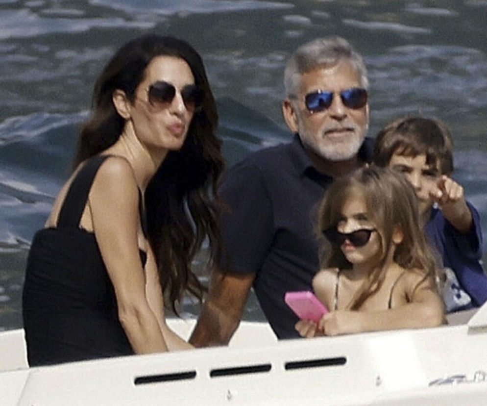 Clooney został Francuzem, choć nie mówi po francusku! Cud nad Tamizą