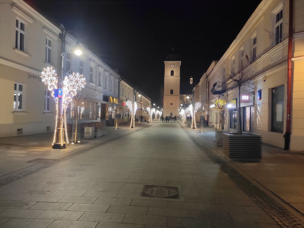 Rzeszów pięknie przybrany na Święta Bożego Narodzenia  [ZDJĘCIA]