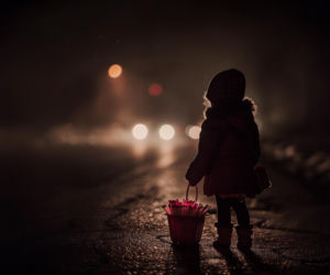 Dramatyczne chwile w Nowej Hucie. 7-latka zgubiła się podczas zakupów z prababcią