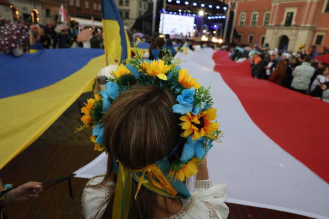 Ukraina świętuje w Warszawie Dzień Niepodległości. Wstrząsające transparenty