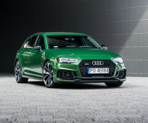 Audi RS4 Avant B9 2.9 TFSI V6 450 KM Tiptronic quattro