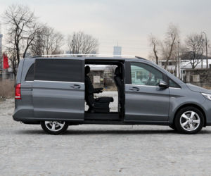 Mercedes V250