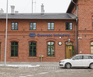 Zabytkowe dworce pod Wrocławiem otwarte dla podróżnych