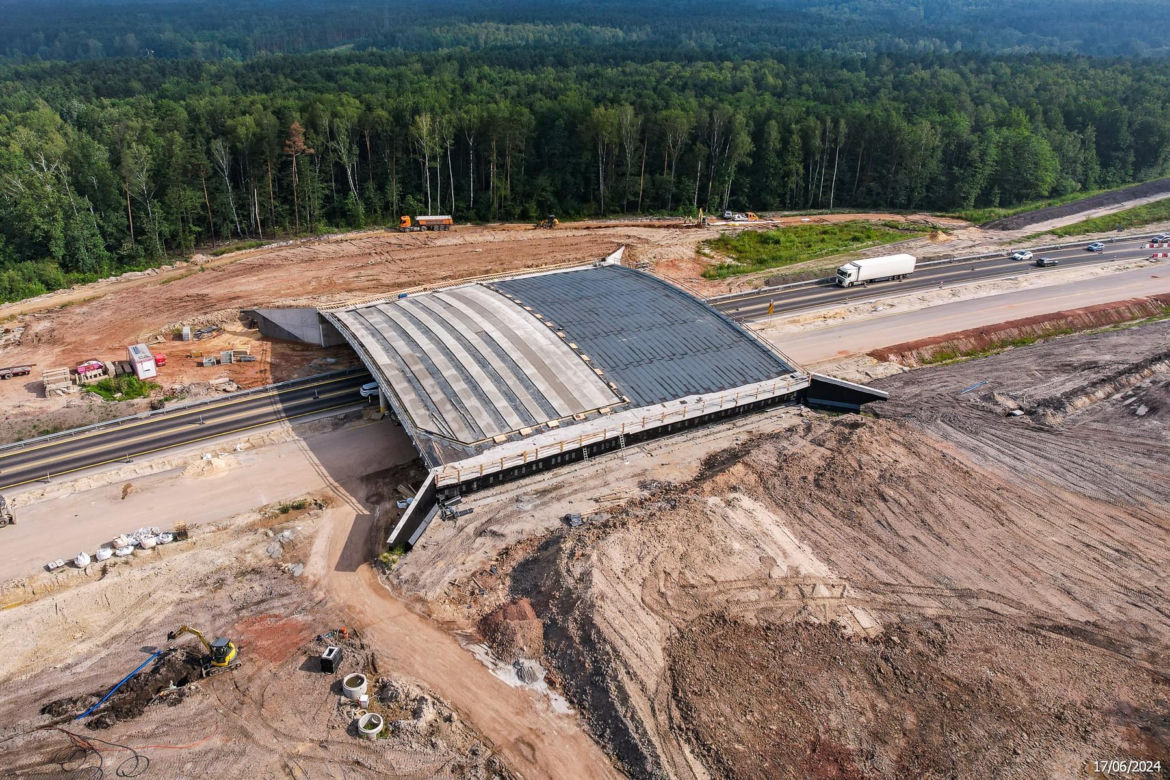 Plac budowy pierwszej części obwodnicy Zawiercia i Poręby w czerwcu 2024 r.