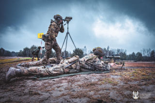 Szykowali się do walki w Nowej Dębie. Ponad 400 terytorialsów na poligonie