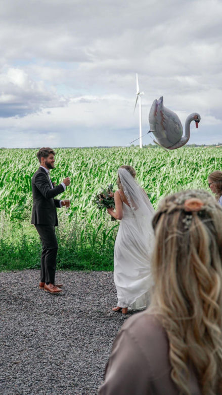 Balon z listem przeleciał niemal tysiąc kilometrów. Niezwykłe odkrycie w lesie [ZDJĘCIA]