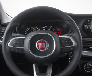 Fiat Tipo 1.6 Multijet 120 KM 6MT Lounge