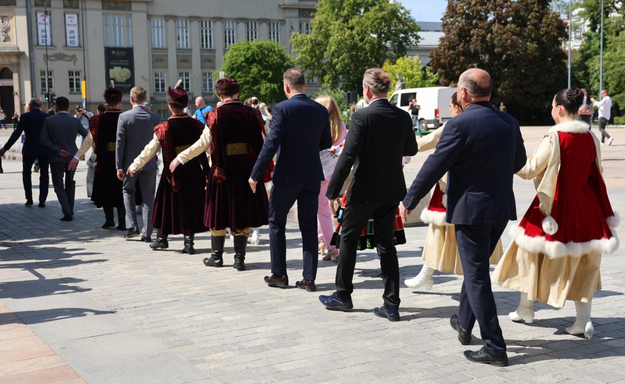 420 par zatańczyło tradycyjnego „Poloneza dla Lublina”! 