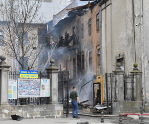 PILNE! Rosjanie zaatakowali pełne cywilów centrum Lwowa! Są nagrania