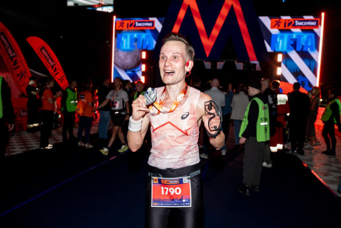 Sukces 12. Tarczyński Nocnego Wrocław Półmaratonu