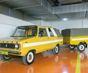 Otwarcie muzeum motoryzacji w fabryce FSO w Warszawie