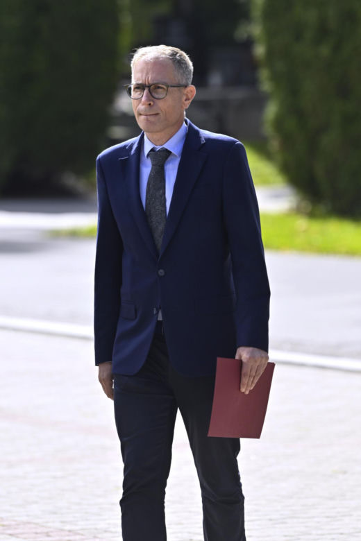 Poruszający gest Karola Nawrockiego na pogrzebie Jana Frycza