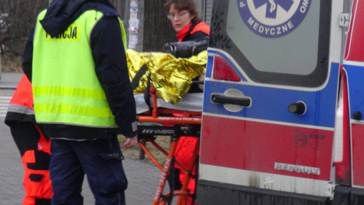 Piesza potrącona przez tramwaj. Składy na objazdach