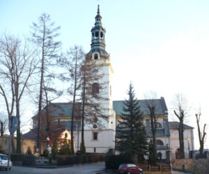 To jedno z najpiękniejszych miast w woj. śląskim. Leży w dawnej Małopolsce i zachwyca zabytkową łaźnią