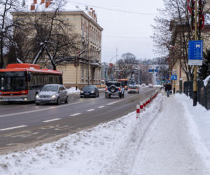 W Rzeszowie trwa walka z zimą. Ważny apel do właścicieli budynków