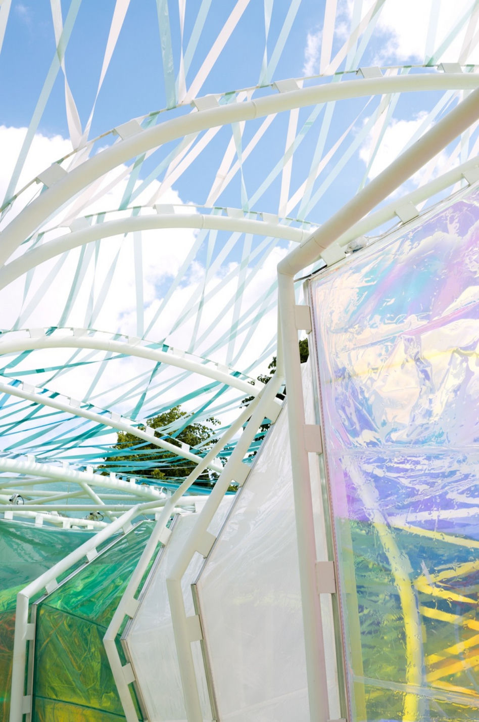 Pawilon letni Serpentine Gallery projektu selgascano