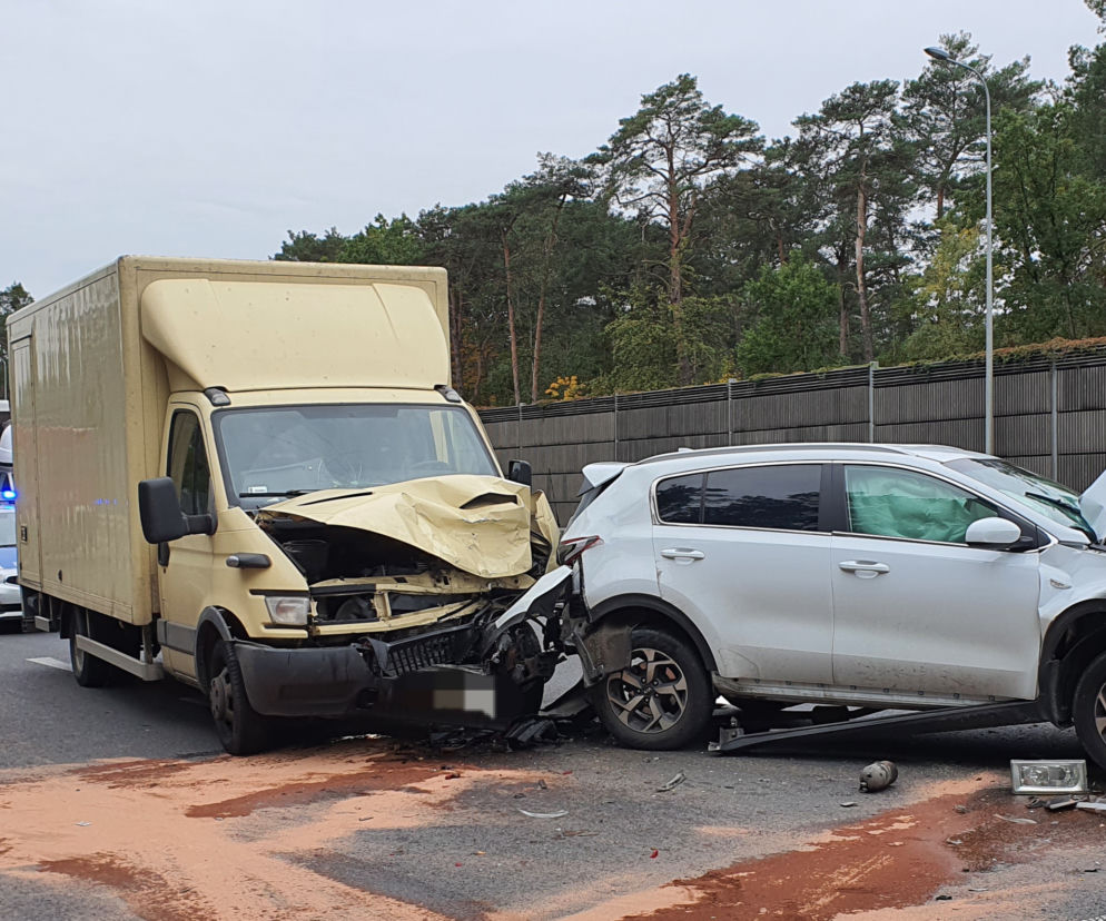 Wypadek w al.Krakowskiej. Uszkodzone trzy auta