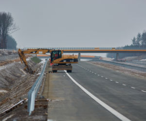 Kolejny odcinek S17 rośnie w oczach. 25 km w 13 minut – po betonie