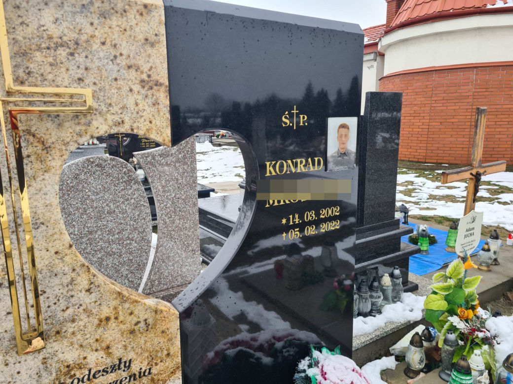 Groby Wiktorii i Konrada z powiatu przeworskiego [GALERIA]