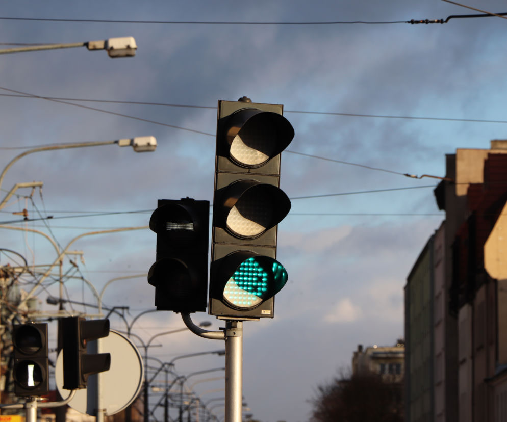 Wyłączenia sygnalizacji świetlnej w Toruniu. Gdzie warto zachować ostrożność?